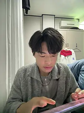 junjun1189 online show from April 25, 2026, 3:20 am