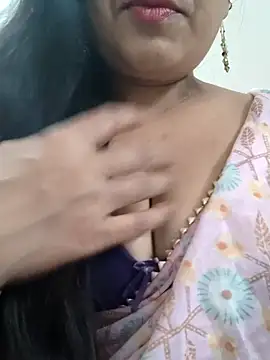 Sofia-ex online show from October 31, 2025, 5:08 am