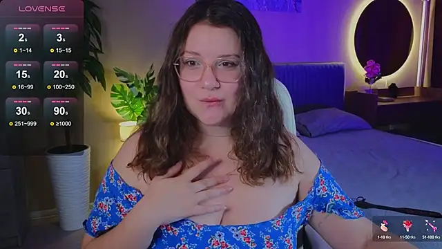 Edalyn Af online show from September 14, 2025, 10:20 pm