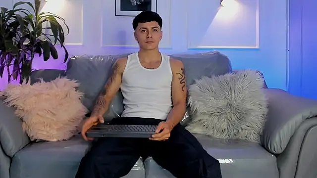 Leo santoro online show from March 9, 2026, 2:10 pm