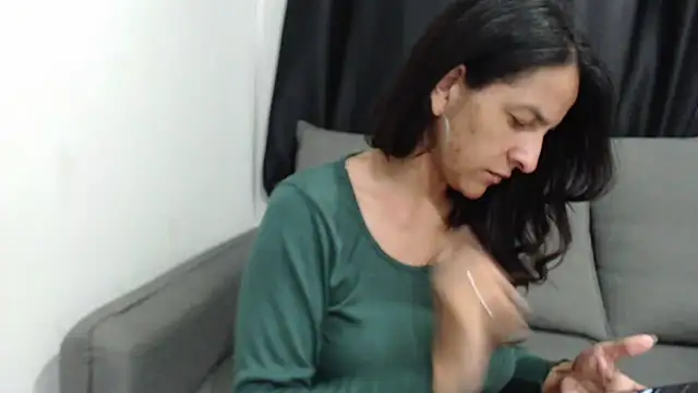 kelmacettare online show from October 31, 2025, 4:08 pm