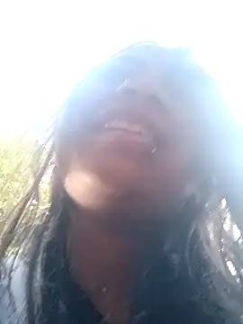 Snapshot of LilyCutee_ chatting on September 30, 2025, 7:19 pm LilyCutee online show from September 30, 2025, 7:19 pm