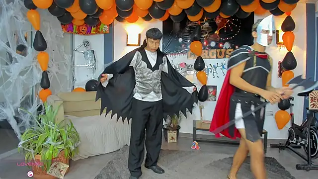 Bisexlifehot   online show from October 31, 2025, 11:06 pm