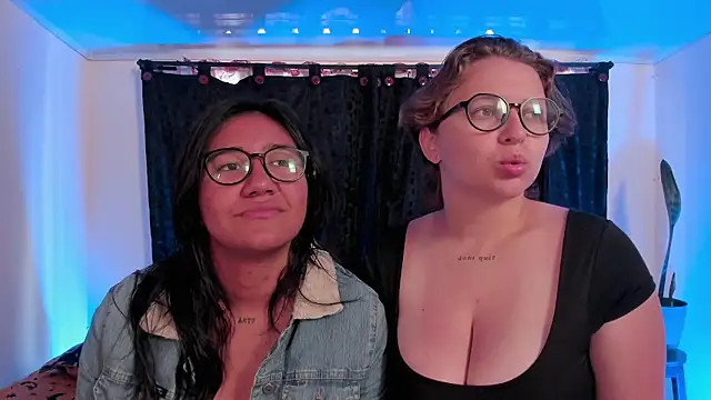 CrazyCakes  online show from April 10, 2026, 4:01 pm