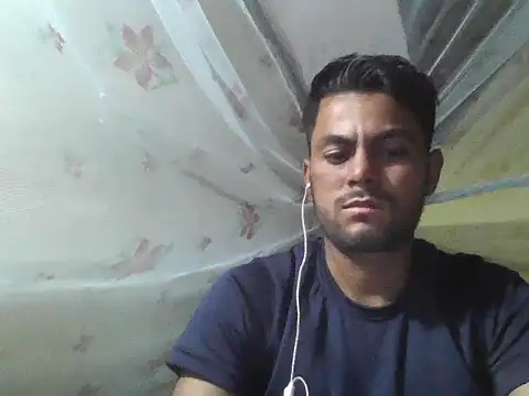 ursdreamperson online show from November 27, 2025, 4:31 pm