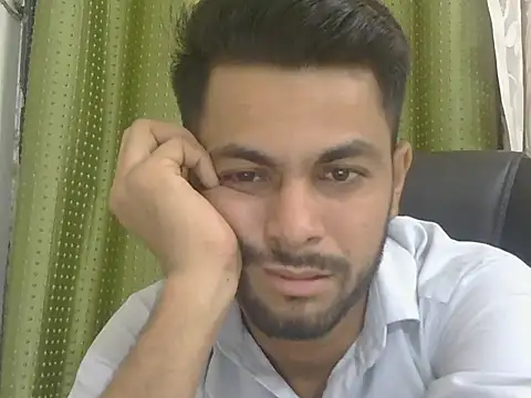 Snapshot of ursdreamperson chatting on June 19, 2026, 1:10 am ursdreamperson online show from June 19, 2026, 1:10 am