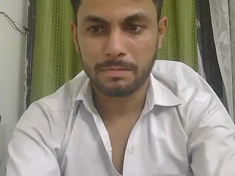 Snapshot of ursdreamperson chatting on July 25, 2026, 2:25 pm ursdreamperson online show from July 25, 2026, 2:25 pm