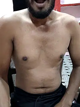 krishjaat43 online show from September 18, 2025, 7:27 pm