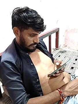 krishjaat43 online show from September 23, 2025, 8:23 pm