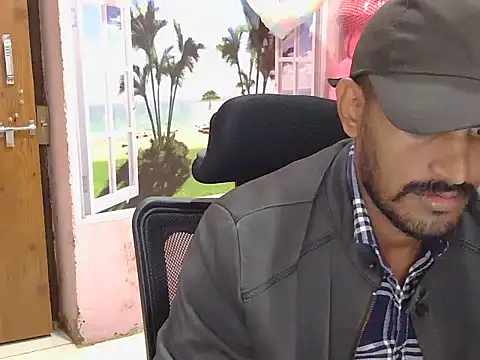 krishjaat43 online show from December 20, 2025, 4:58 pm