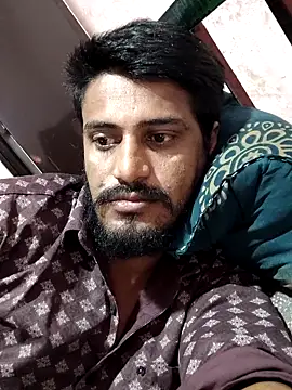 krishjaat43 online show from April 5, 2026, 7:05 am