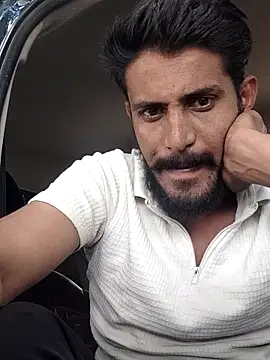 krishjaat43 online show from April 9, 2026, 6:41 am