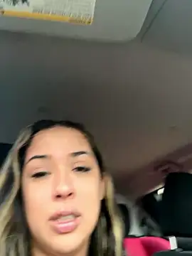 Snapshot of theviberoom chatting on January 8, 2026, 5:59 pm theviberoom online show from January 8, 2026, 5:59 pm