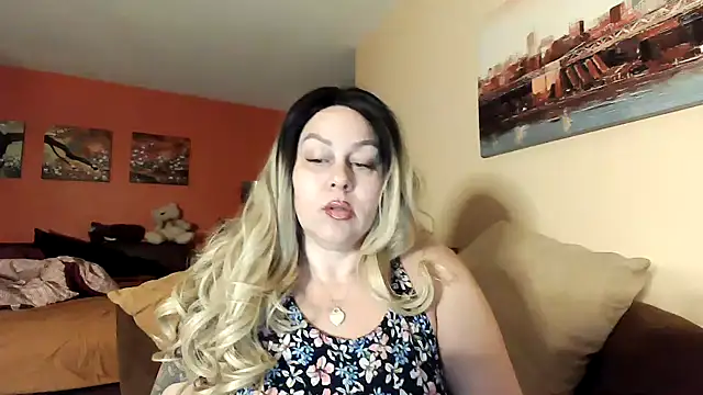 number1slut online show from January 8, 2025, 12:49 am