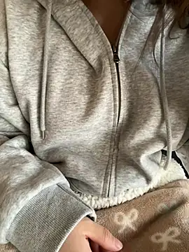 mayu06000 online show from February 3, 2026, 5:38 am