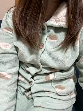 mayu06000 online show from February 19, 2026, 3:52 pm