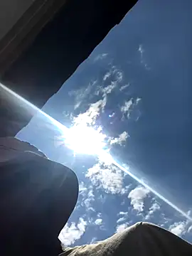 cuminsidebby online show from October 27, 2025, 8:40 am