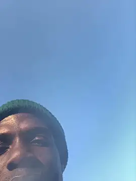 cuminsidebby online show from November 5, 2025, 4:01 am