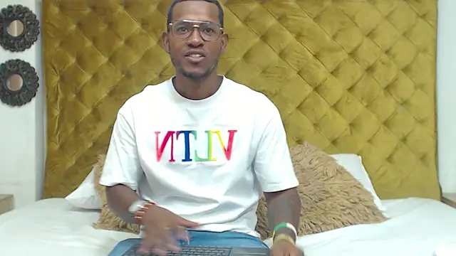 AndyCalifornia1 online show from October 29, 2025, 1:02 pm