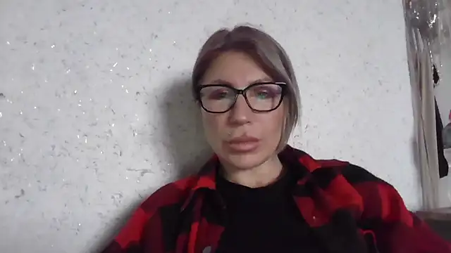 fox red lady7 online show from February 18, 2026, 10:11 am