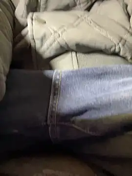 sonwmelt1 online show from January 19, 2026, 7:34 am