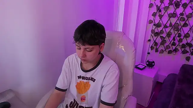 Nathaly ds online show from February 28, 2026, 5:36 pm