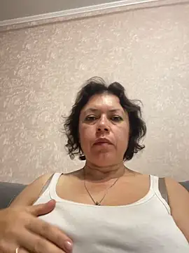 Kiravix online show from September 22, 2025, 12:18 pm