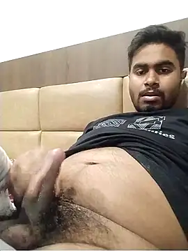 Snapshot of Rohit4500 chatting on May 3, 2026, 5:08 pm Rohit4500 online show from May 3, 2026, 5:08 pm