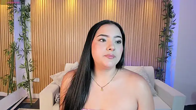 sofiacaramel online show from September 18, 2025, 8:44 pm