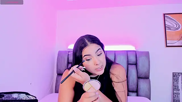 sofiacaramel online show from October 29, 2025, 7:15 pm