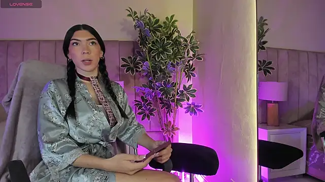 Mia mtnz02 online show from April 1, 2026, 12:11 am