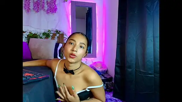 Natzury online show from November 13, 2025, 4:17 pm