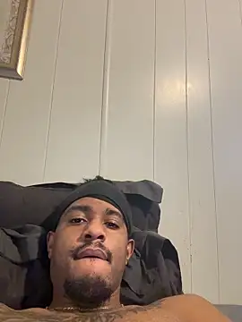 tyrek5051 online show from November 17, 2025, 5:41 pm