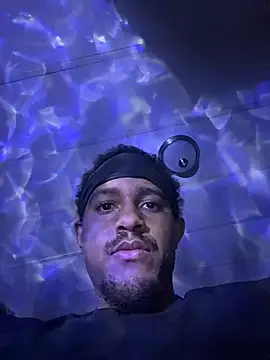 tyrek5051 online show from November 26, 2025, 3:07 am