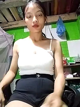 tdtd98 online show from September 29, 2025, 3:39 pm