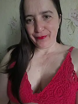 Snapshot of EvelinCutex chatting on April 24, 2026, 5:54 am EvelinCutex online show from April 24, 2026, 5:54 am