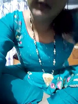 Snapshot of Anushka14321 chatting on November 24, 2025, 7:08 am Anushka14321 online show from November 24, 2025, 7:08 am