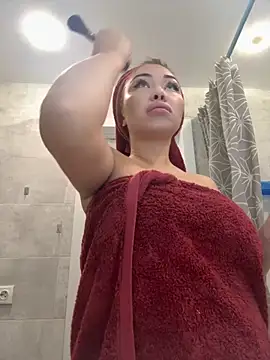 Mia stepMOM online show from September 16, 2025, 4:35 am