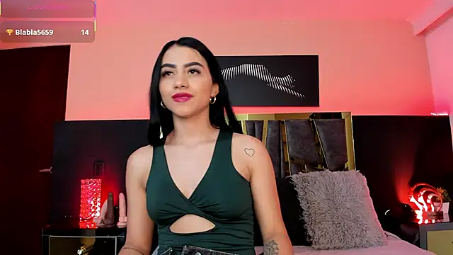 Snapshot of ScarletTorres chatting on October 8, 2025, 7:11 pm ScarletTorres online show from October 8, 2025, 7:11 pm