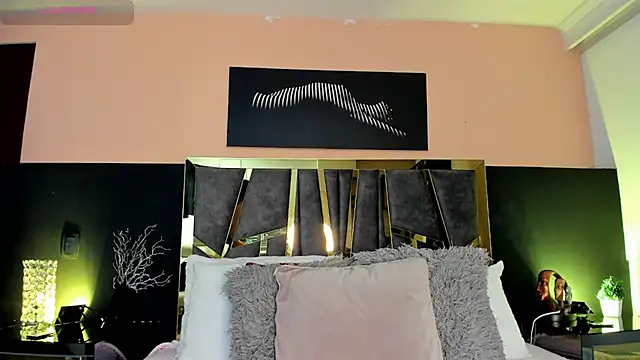 ScarletTorres online show from January 12, 2026, 6:46 pm