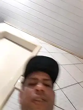 paulinhogostosinho online show from January 11, 2026, 4:50 am