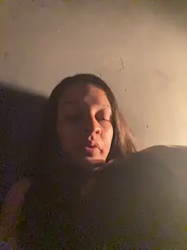 Snapshot of Evermorre chatting on July 29, 2026, 4:54 am Evermorre online show from July 29, 2026, 4:54 am