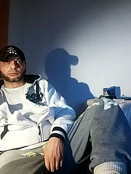 SmokedAlloy2 online show from January 17, 2026, 3:55 am