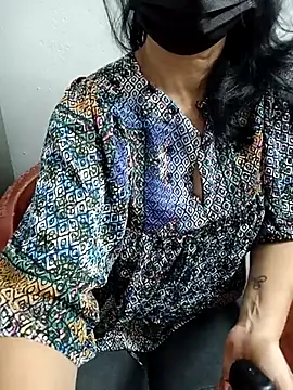 Snapshot of ammala_honey chatting on September 25, 2025, 3:16 pm ammala honey online show from September 25, 2025, 3:16 pm