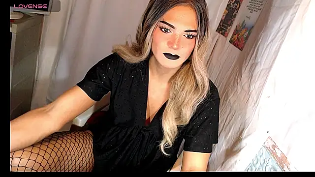 Snapshot of AndreaNakedTs2Cum chatting on August 6, 2026, 5:59 pm AndreaNakedTs2Cum online show from August 6, 2026, 5:59 pm