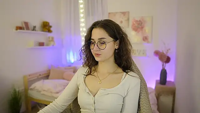 Annita Grey online show from March 3, 2026, 7:31 pm