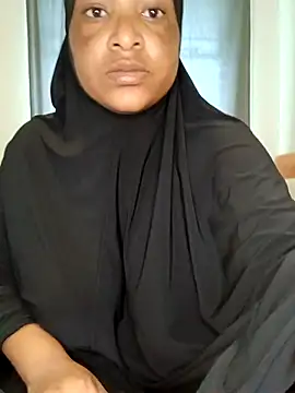 Snapshot of Sweetbxxx24 chatting on March 1, 2026, 9:22 am Sweetbxxx24 online show from March 1, 2026, 9:22 am