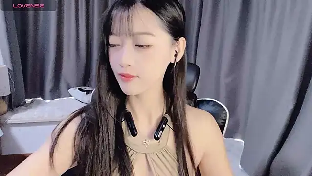 Cicicici-cc online show from September 24, 2025, 3:54 am