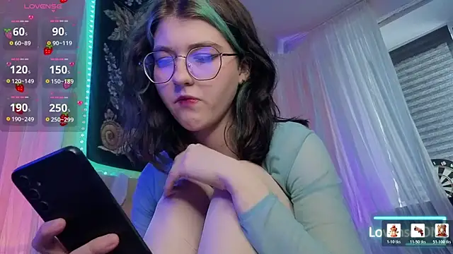 Snapshot of Miko_Meow chatting on June 7, 2026, 12:31 pm Miko Meow online show from June 7, 2026, 12:31 pm