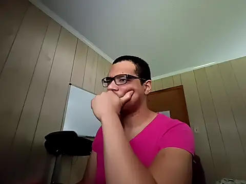 NaturalBeautyQueen online show from September 25, 2025, 1:59 pm